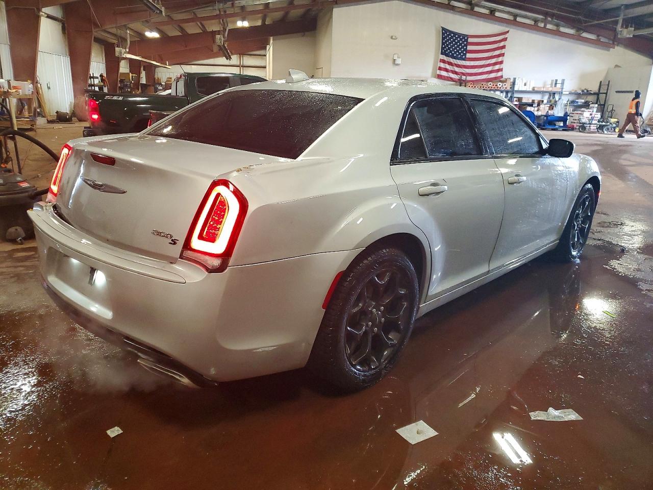 2020 CHRYSLER 300 S photo 5