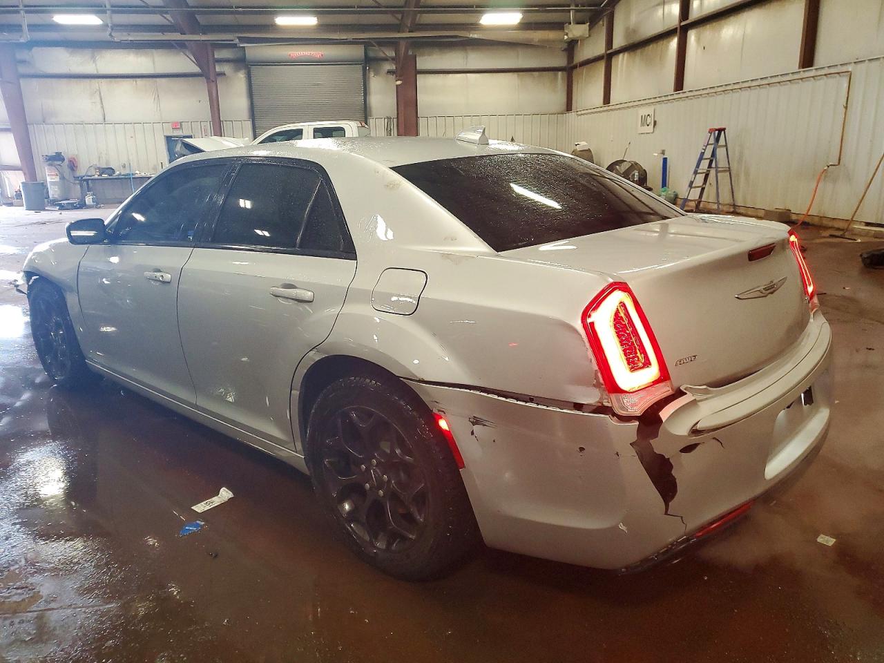 2020 CHRYSLER 300 S photo 3