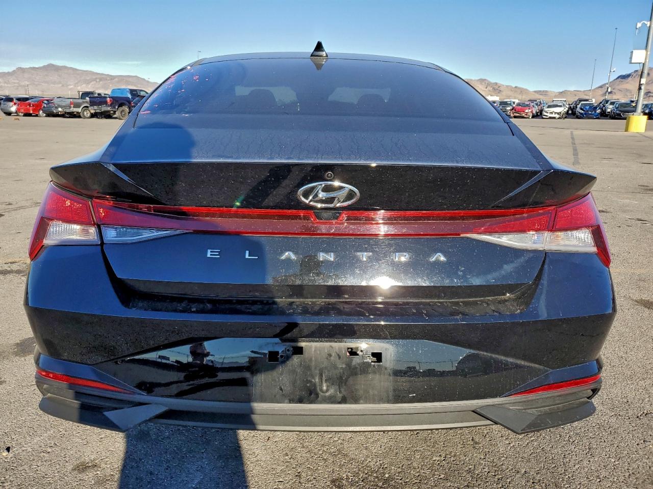 2022 HYUNDAI ELANTRA SEL photo 11