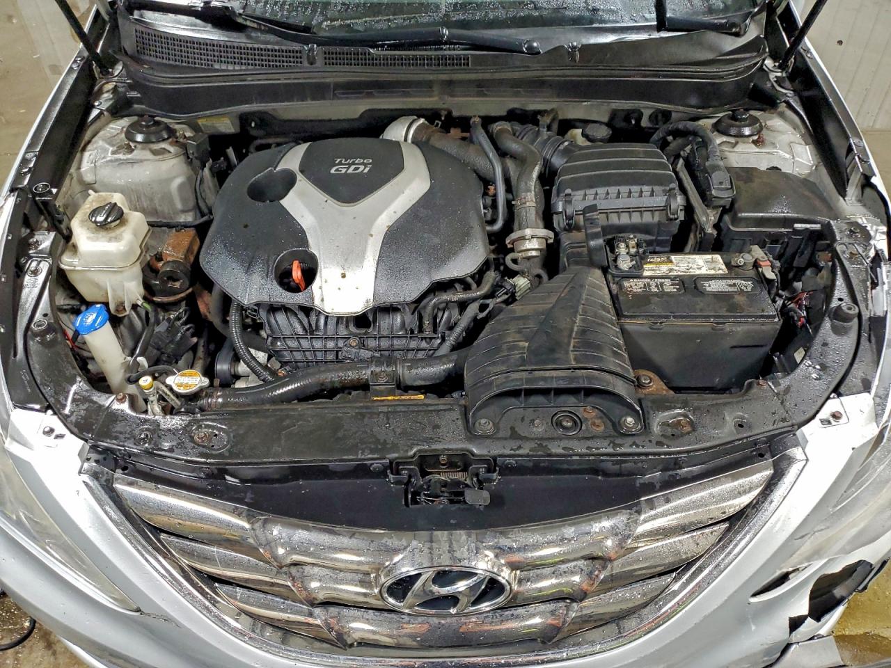 2013 HYUNDAI SONATA SE photo 11