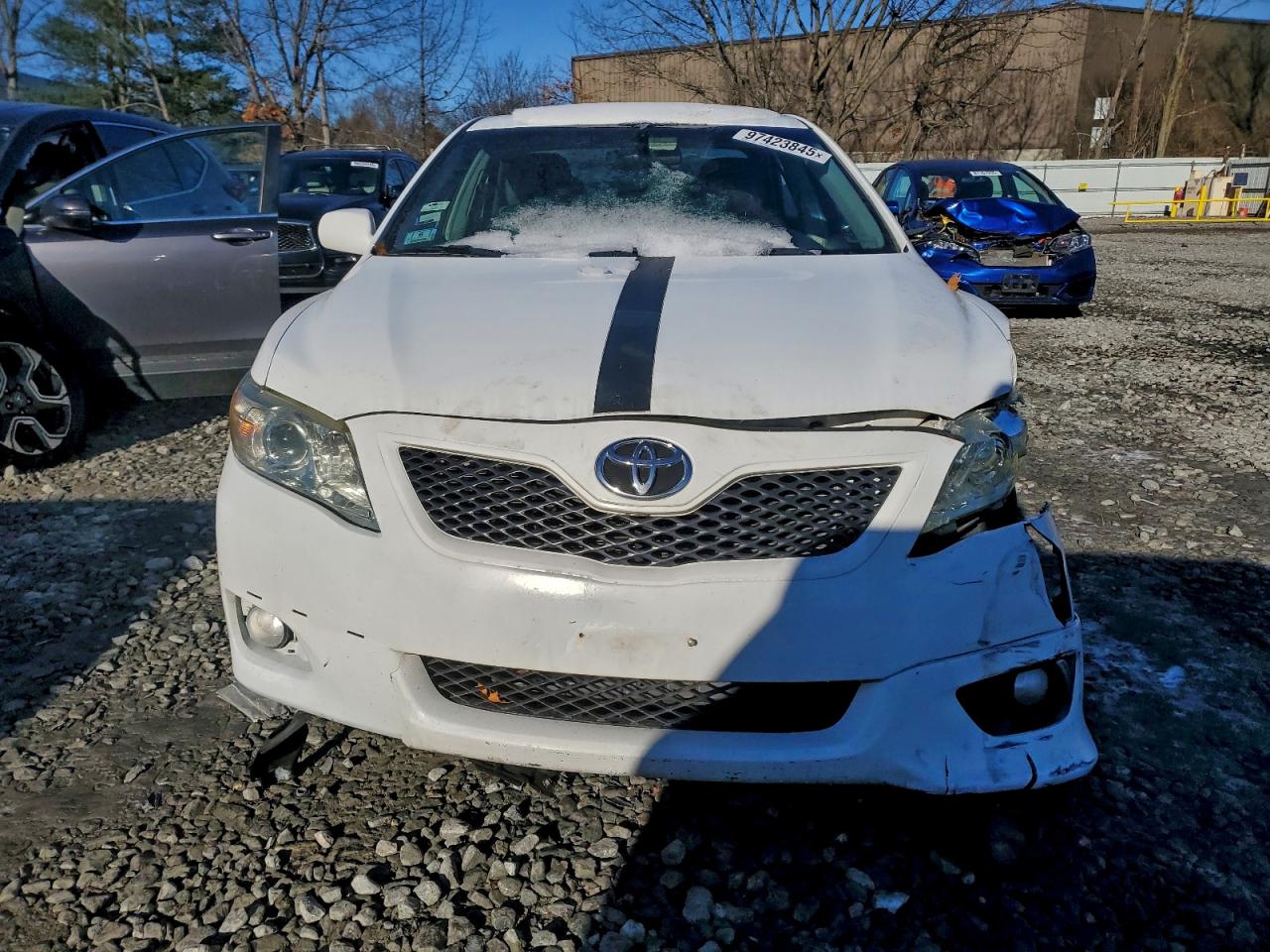 2011 TOYOTA CAMRY BASE photo 5