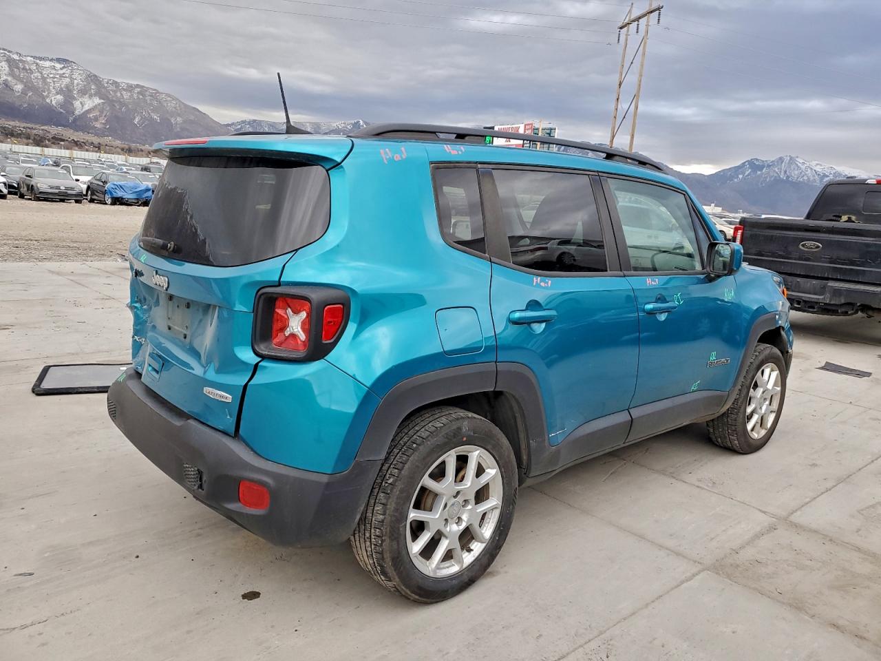 2019 JEEP RENEGADE LATITUDE photo 5