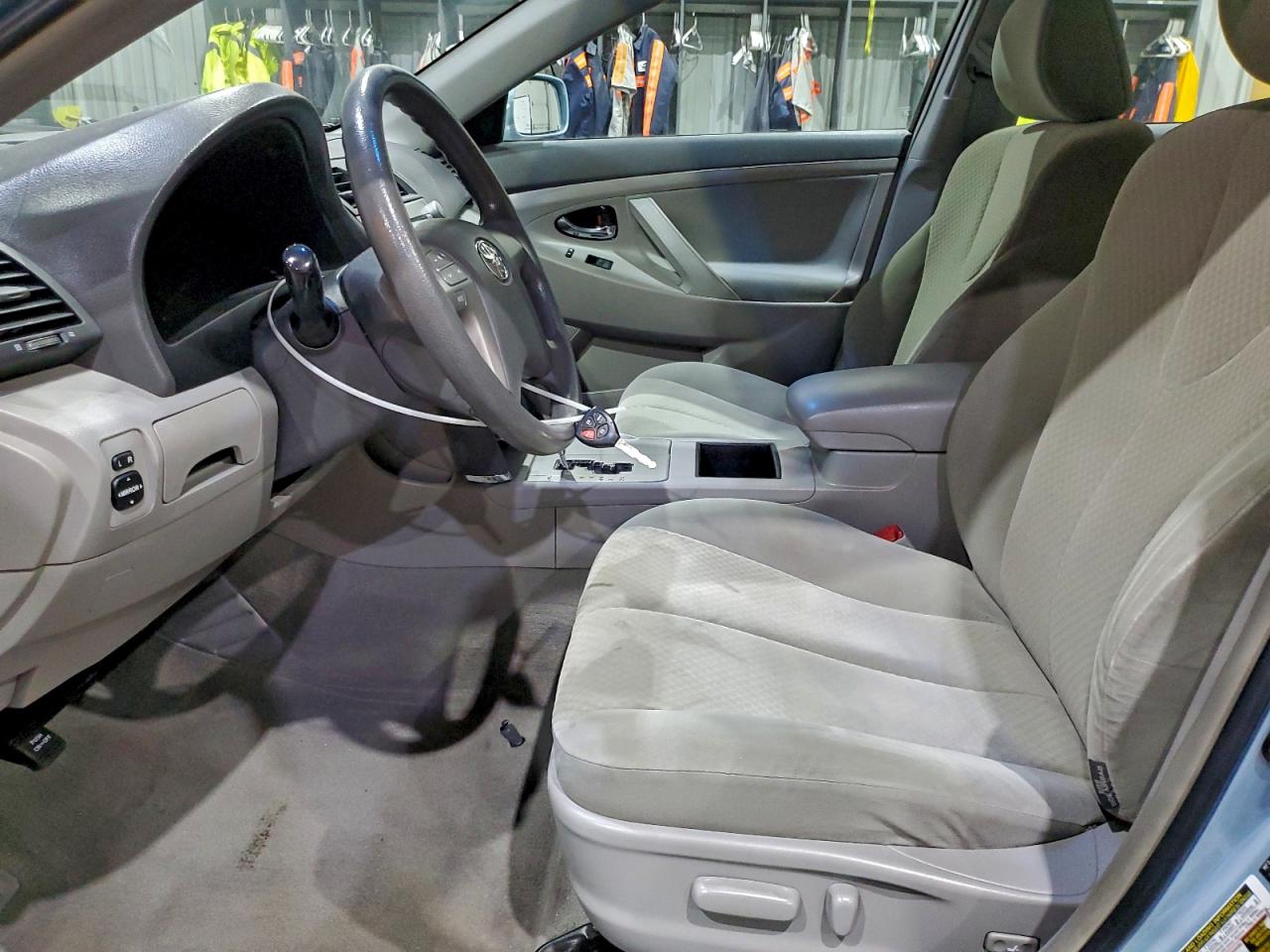 2008 TOYOTA CAMRY CE photo 7