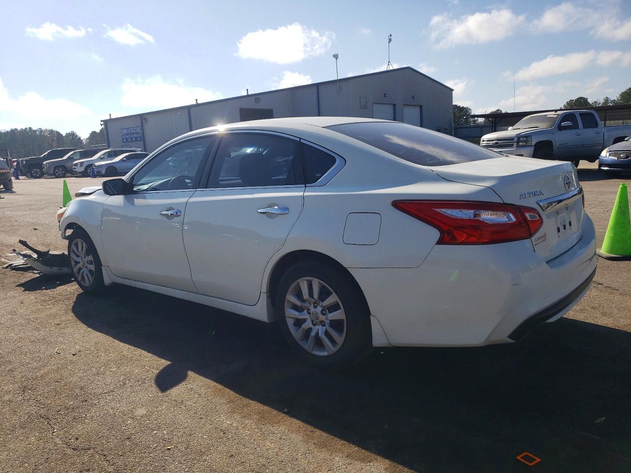 2016 NISSAN ALTIMA 2.5 photo 2