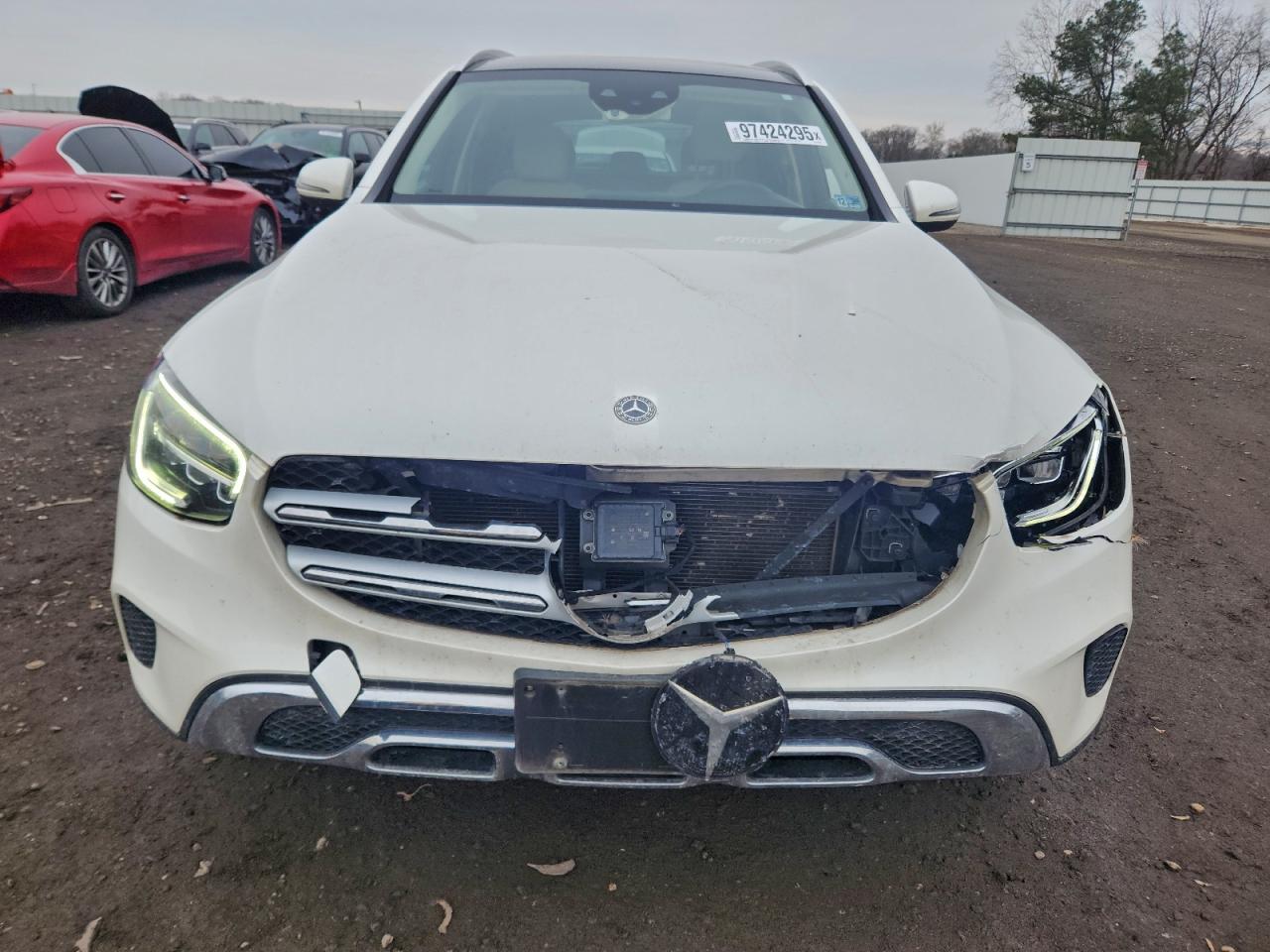 2020 MERCEDES-BENZ GLC 300 4MATIC photo 5