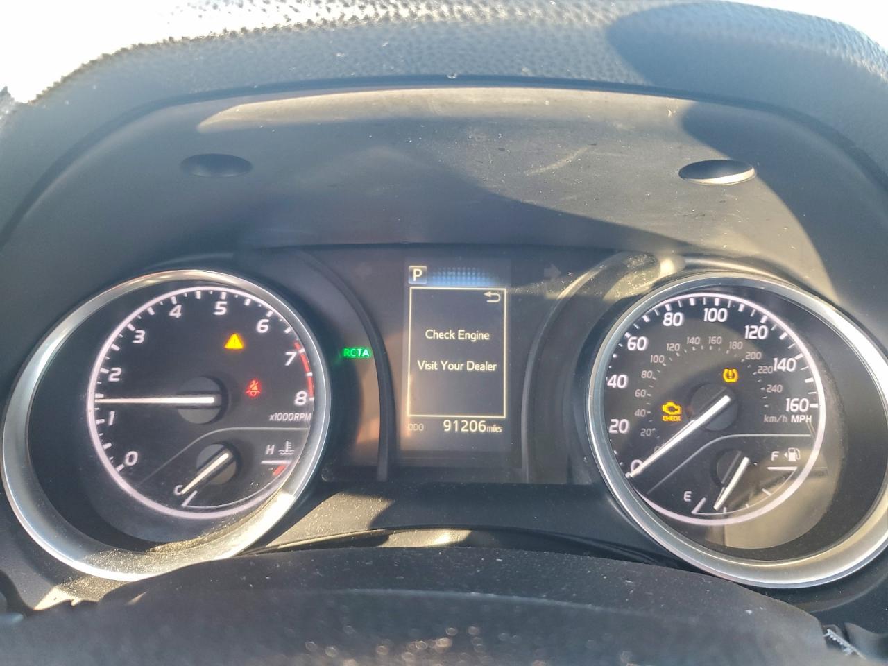 2018 TOYOTA CAMRY SE photo 9