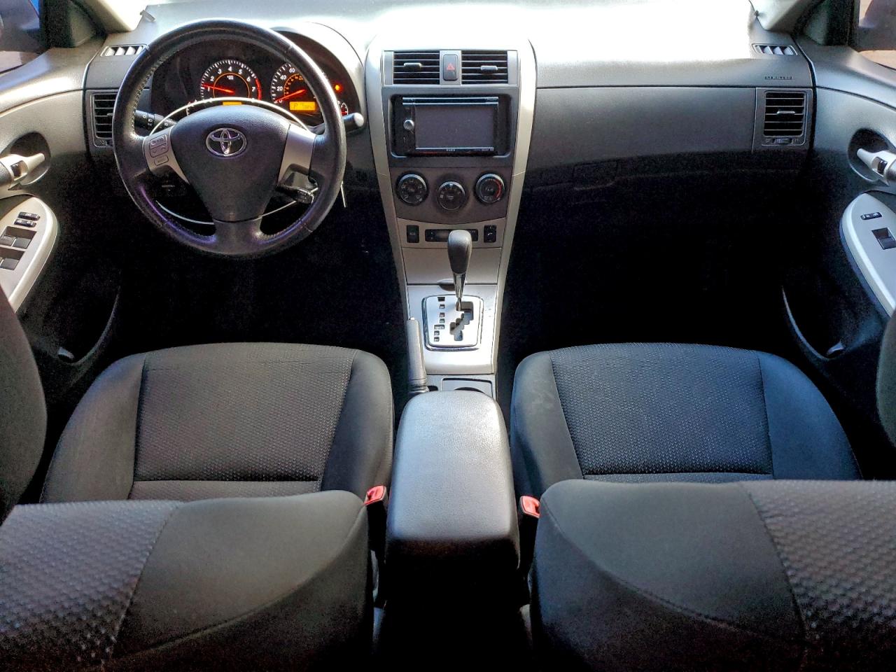 2010 TOYOTA COROLLA BASE photo 8