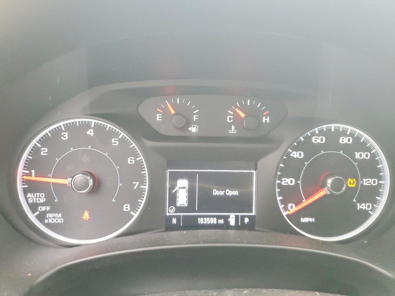 2018 GMC TERRAIN photo 17
