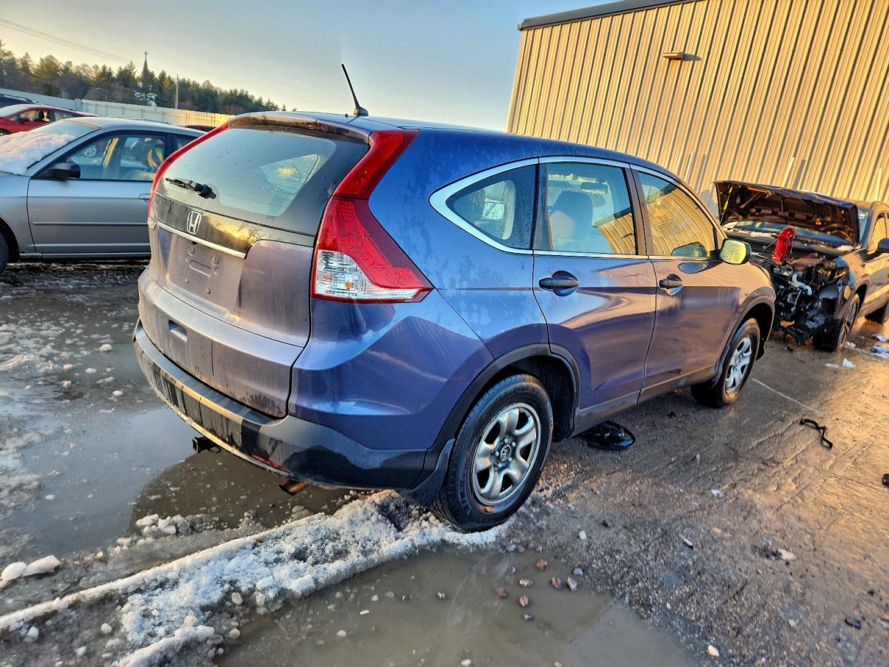 2012 HONDA CR-V LX photo 5