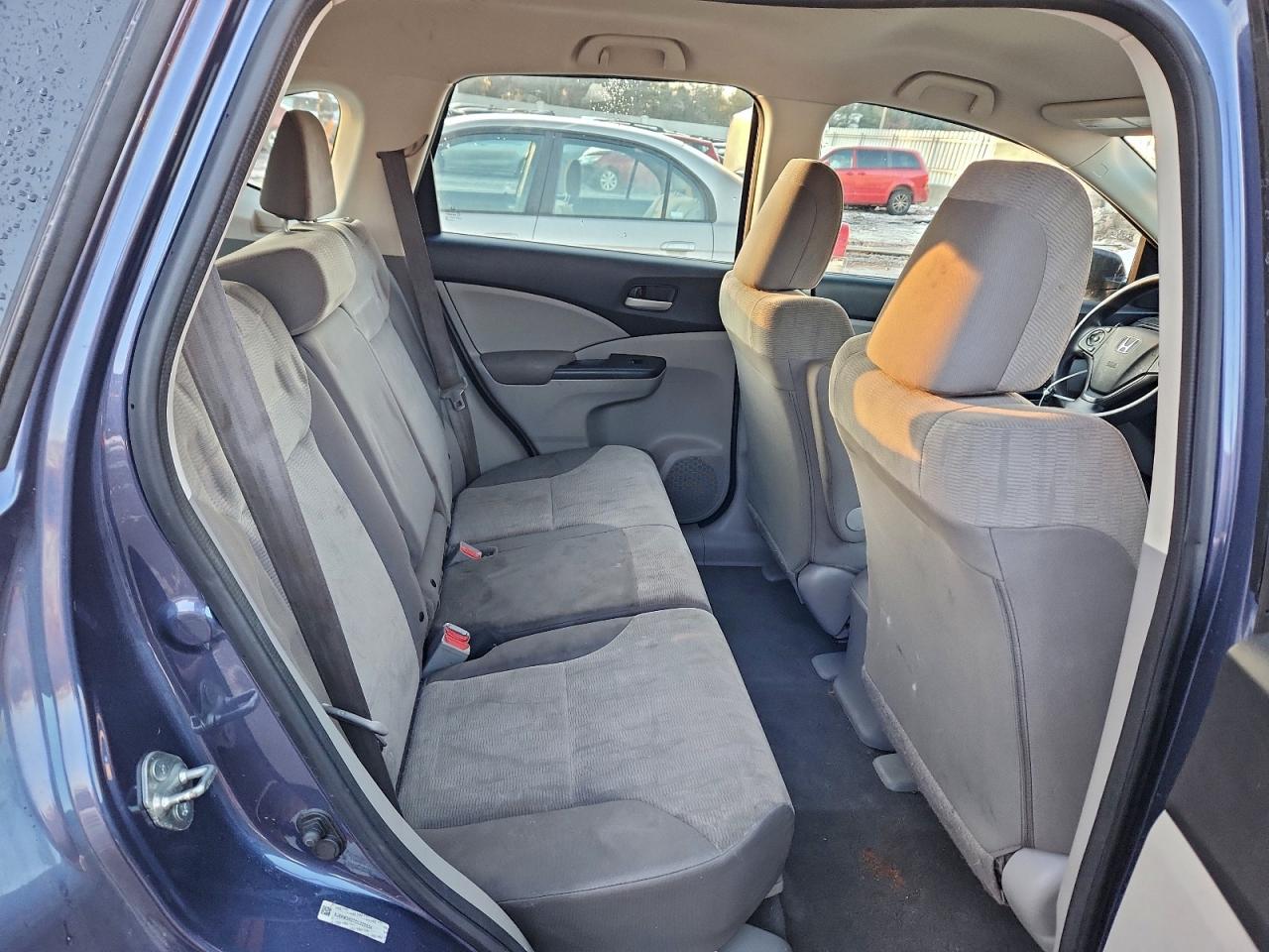2012 HONDA CR-V LX photo 21