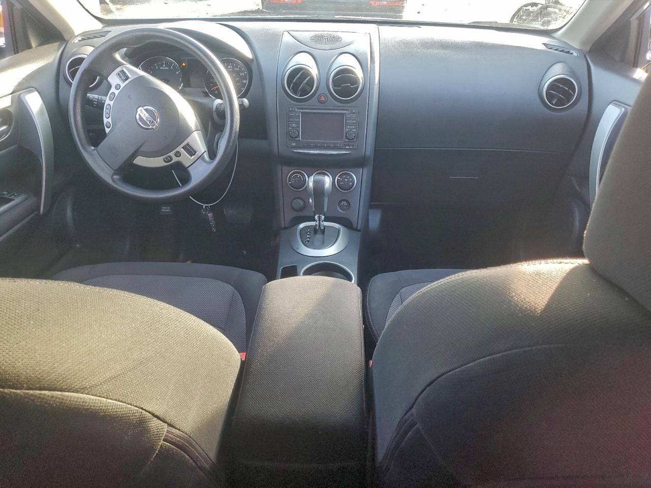 2011 NISSAN ROGUE S photo 15