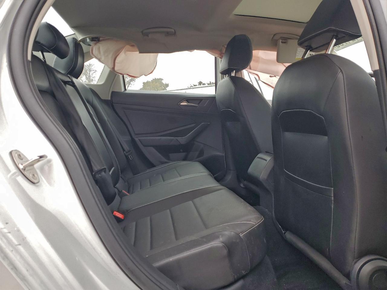 2024 VOLKSWAGEN JETTA SE photo 10