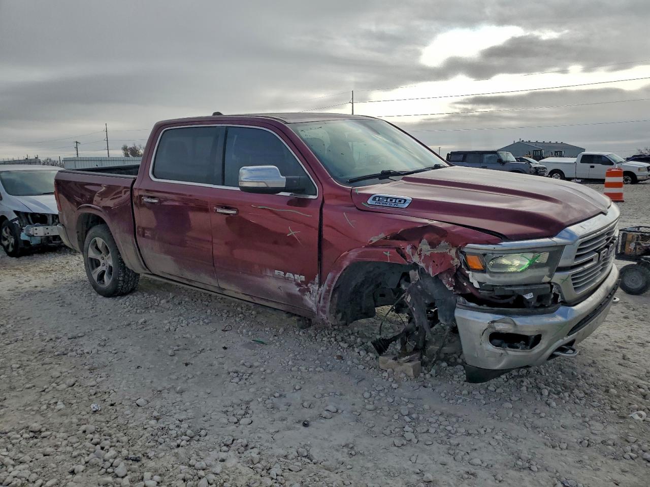 2019 RAM 1500 LARAMIE photo 4