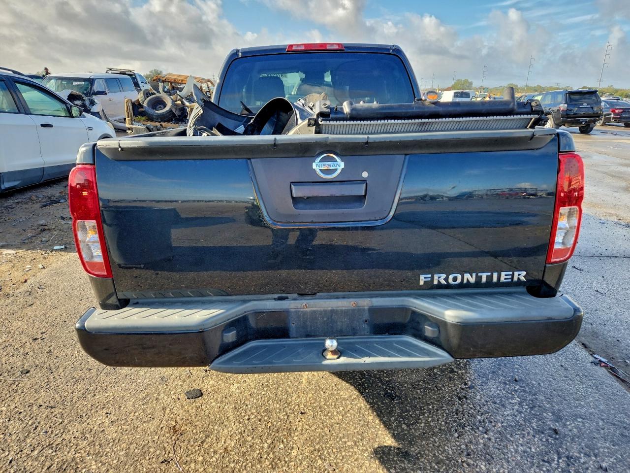 2019 NISSAN FRONTIER S photo 6
