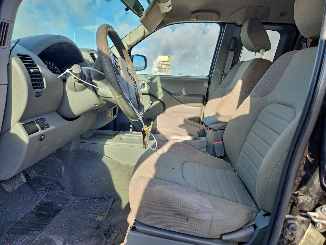 2019 NISSAN FRONTIER S photo 7