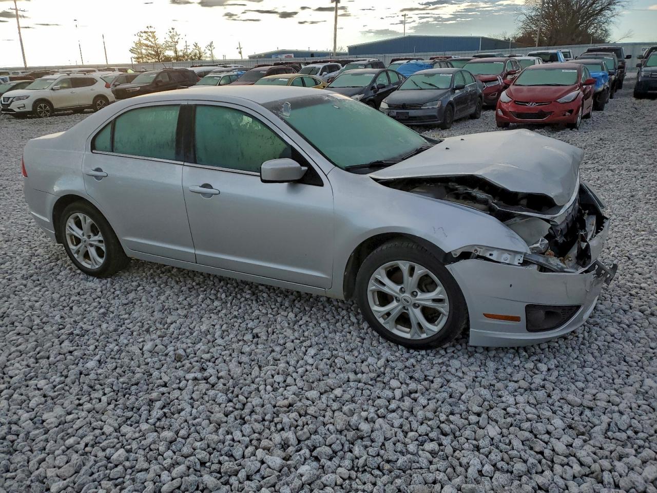 2012 FORD FUSION SE photo 4