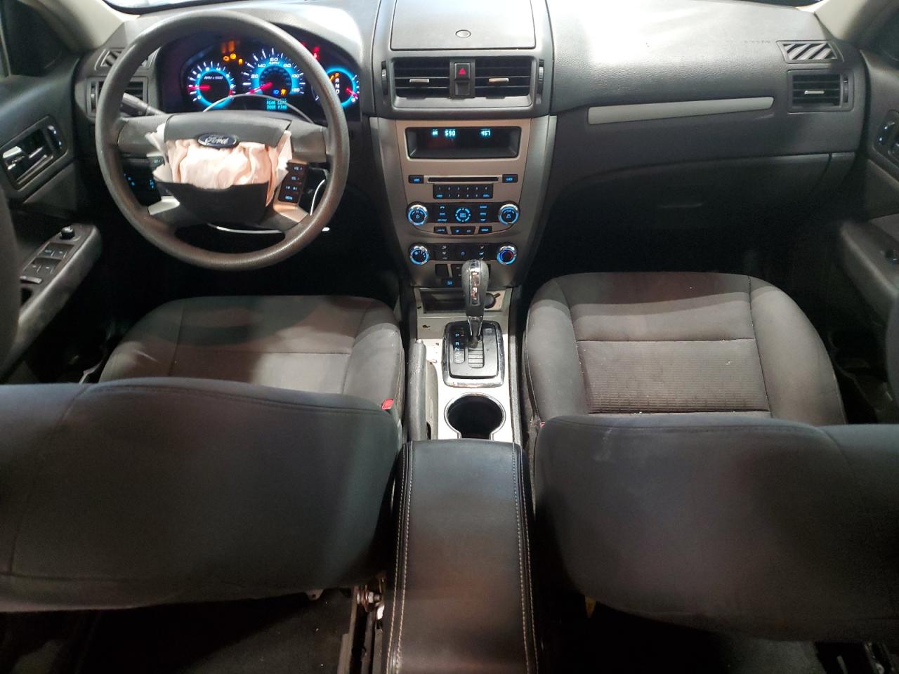 2012 FORD FUSION SE photo 8