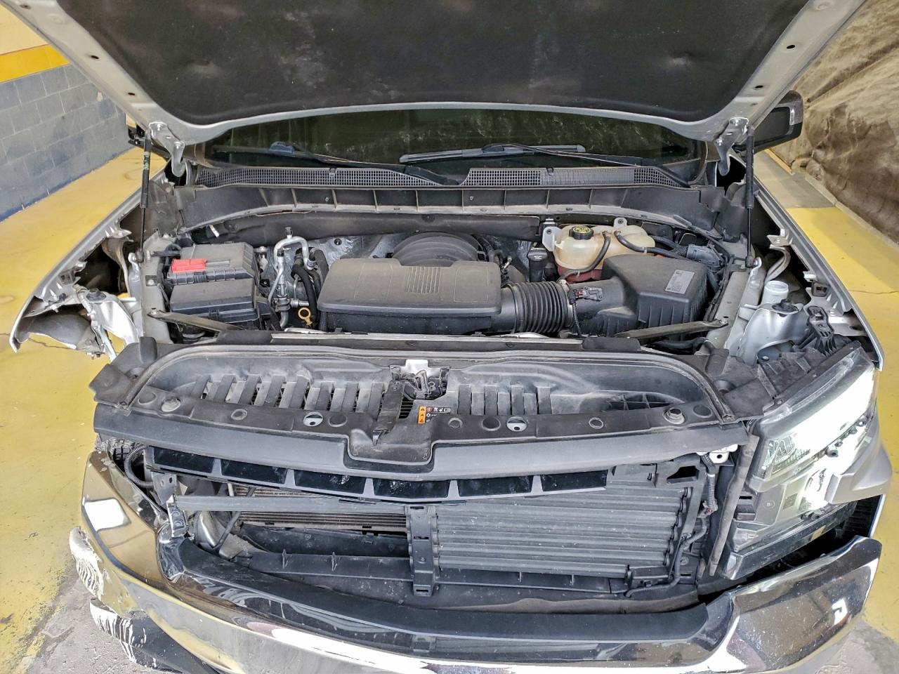 2020 CHEVROLET SILVERADO K1500 LT photo 11
