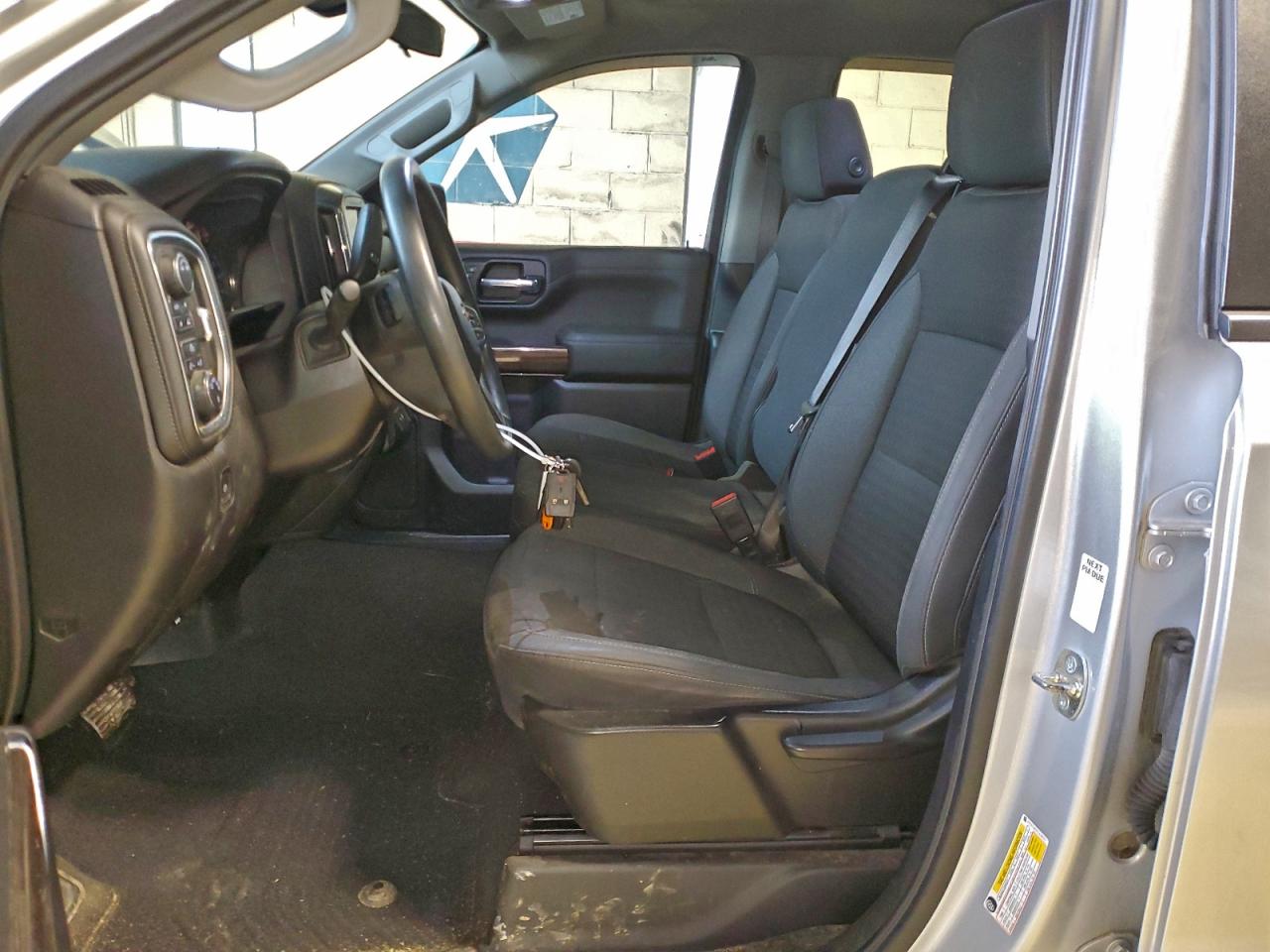 2020 CHEVROLET SILVERADO K1500 LT photo 7