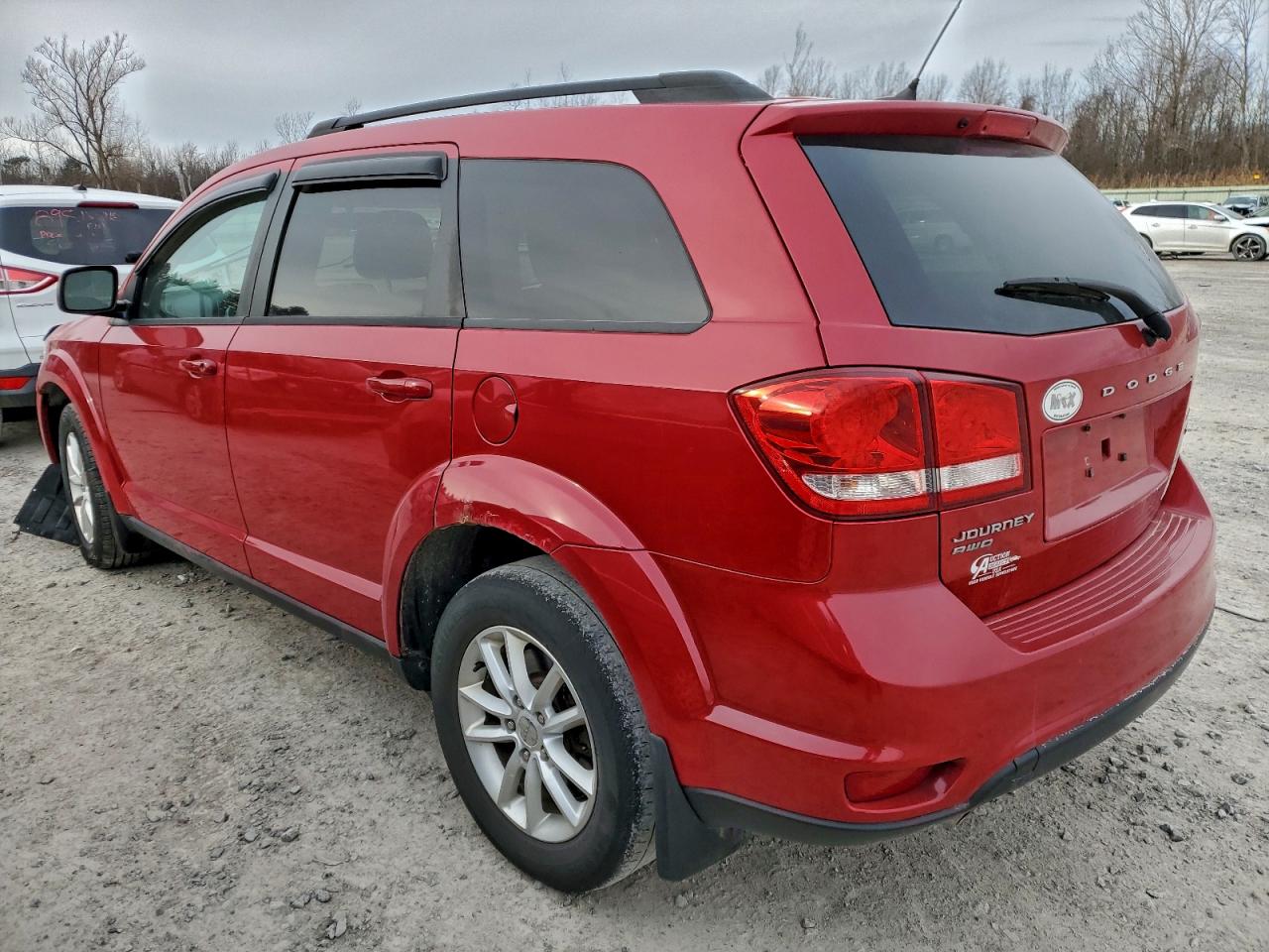 2013 DODGE JOURNEY SXT photo 2