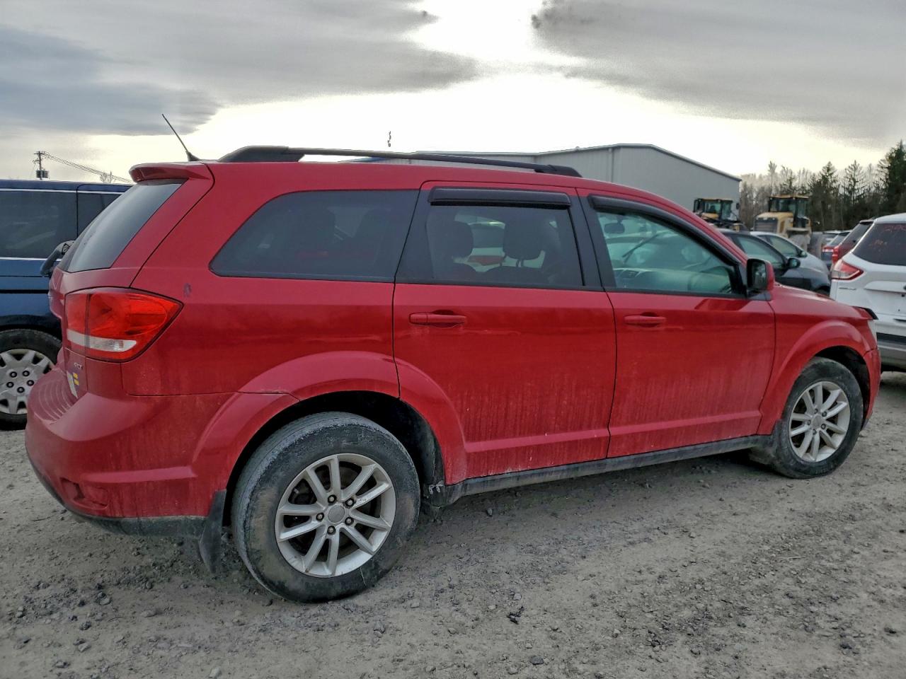 2013 DODGE JOURNEY SXT photo 3