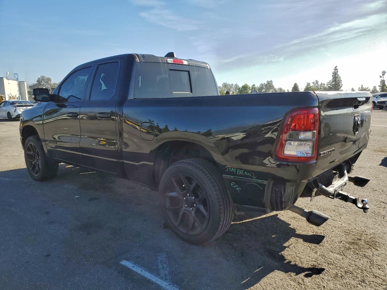 2019 RAM 1500 BIG HORN/LONE STAR photo 2
