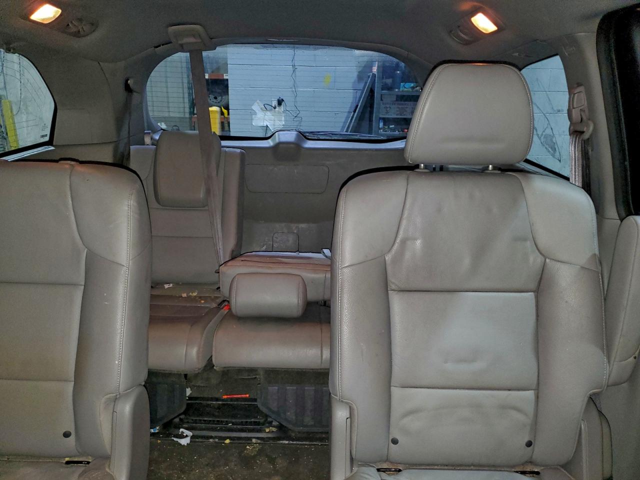 2016 HONDA ODYSSEY EXL photo 10