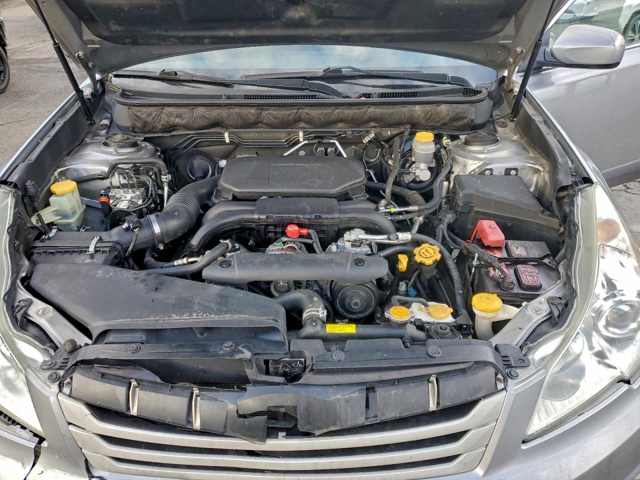 2011 SUBARU OUTBACK 2.5I LIMITED photo 12