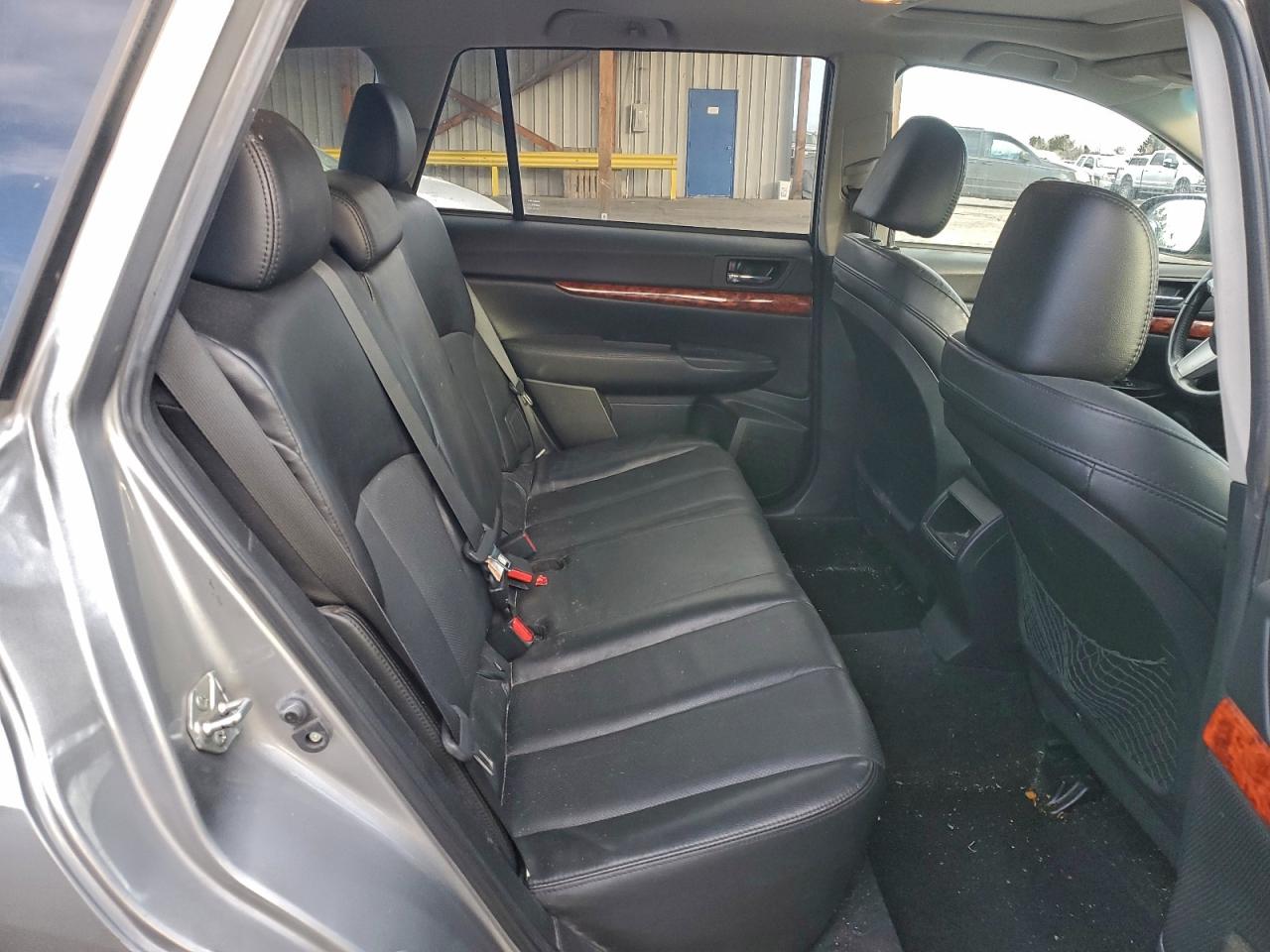 2011 SUBARU OUTBACK 2.5I LIMITED photo 11
