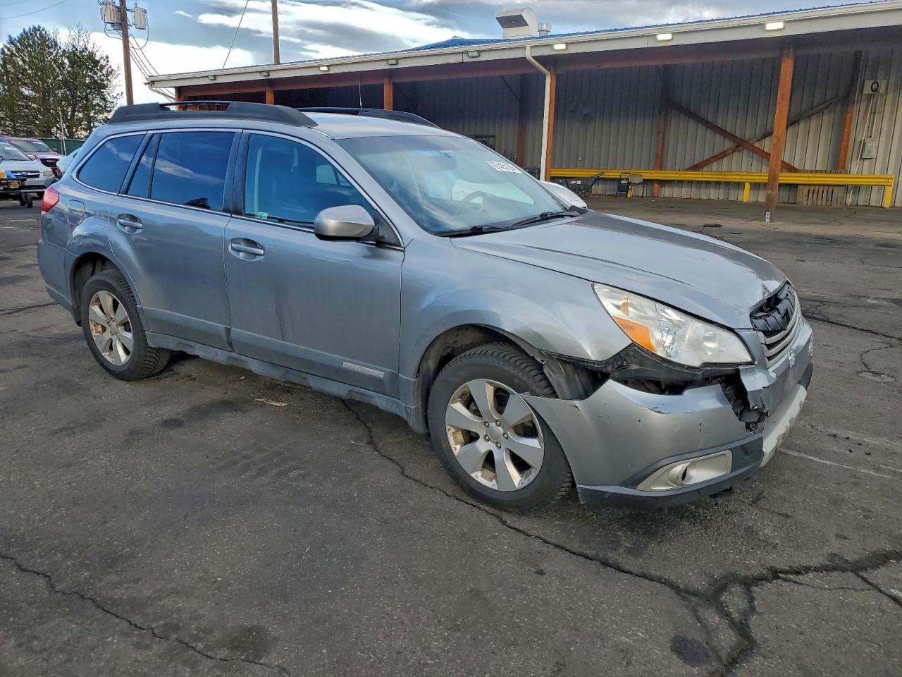 2011 SUBARU OUTBACK 2.5I LIMITED photo 4