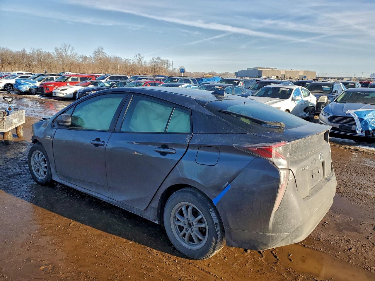 2016 TOYOTA PRIUS photo 3