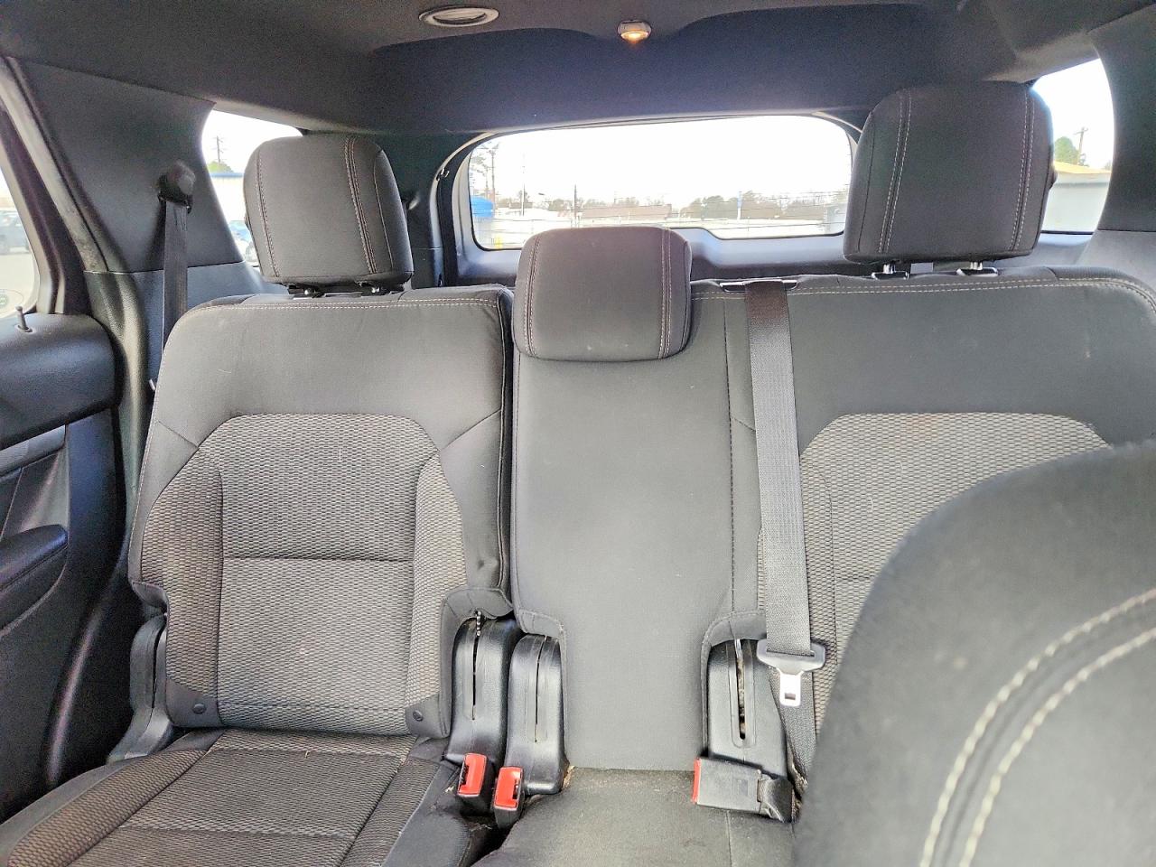 2018 FORD EXPLORER XLT photo 10