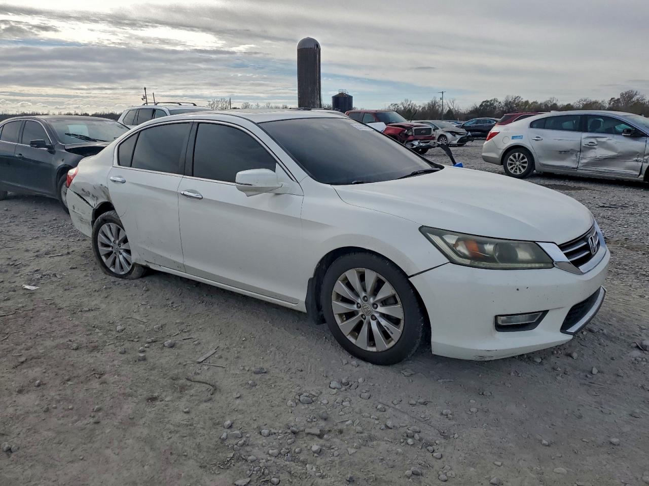 2013 HONDA ACCORD EXL photo 4