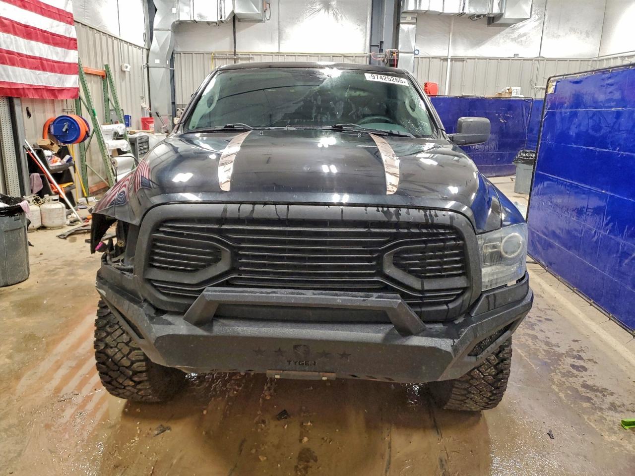 2015 RAM 1500 ST photo 5