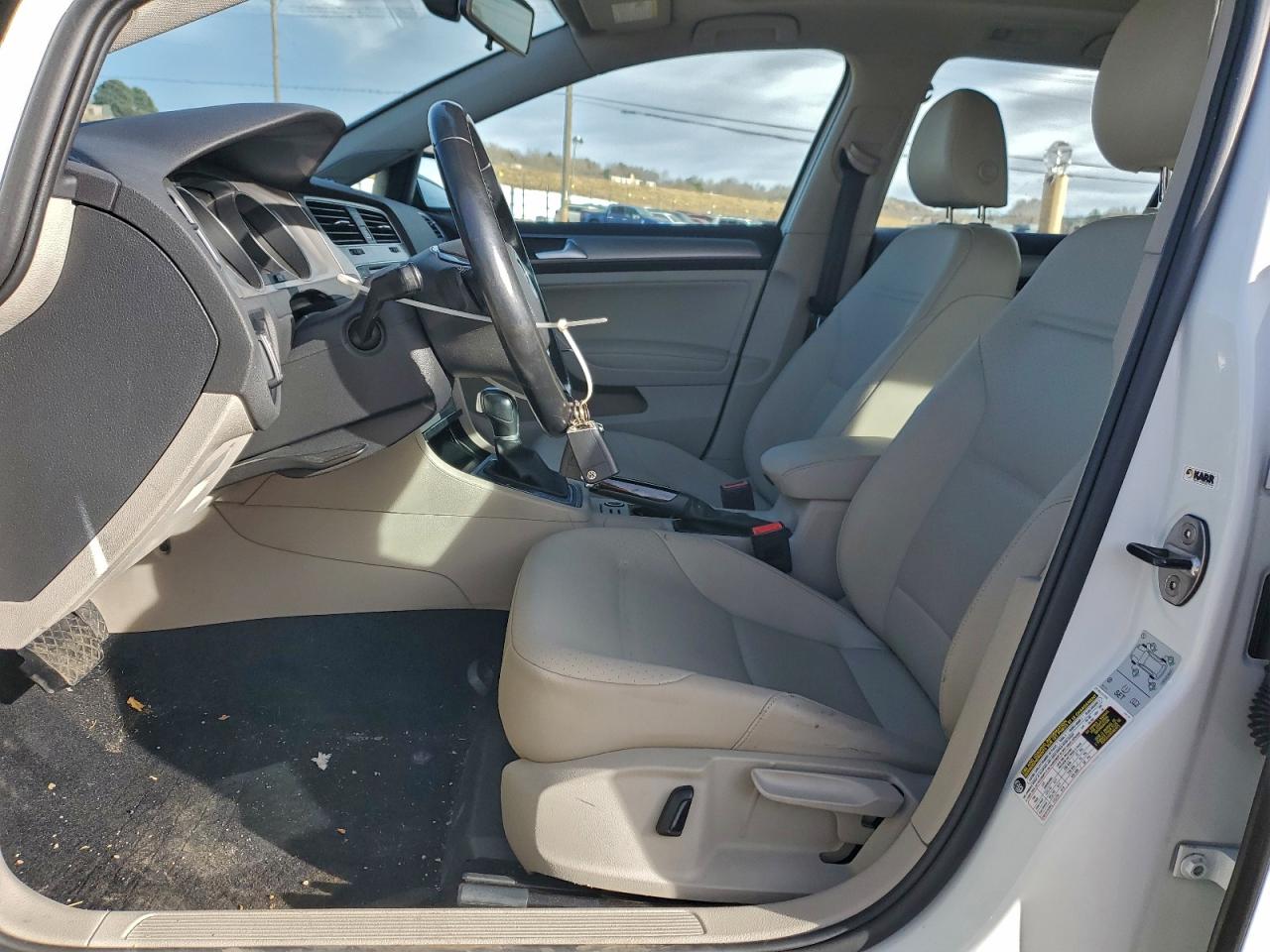 2017 VOLKSWAGEN GOLF SPORTWAGEN S photo 7