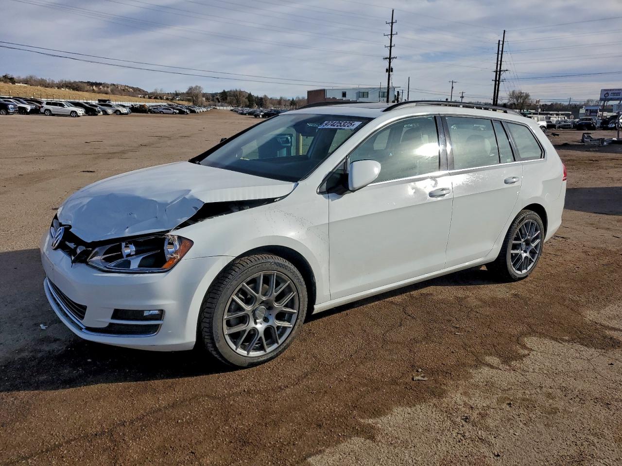 2017 VOLKSWAGEN GOLF SPORTWAGEN