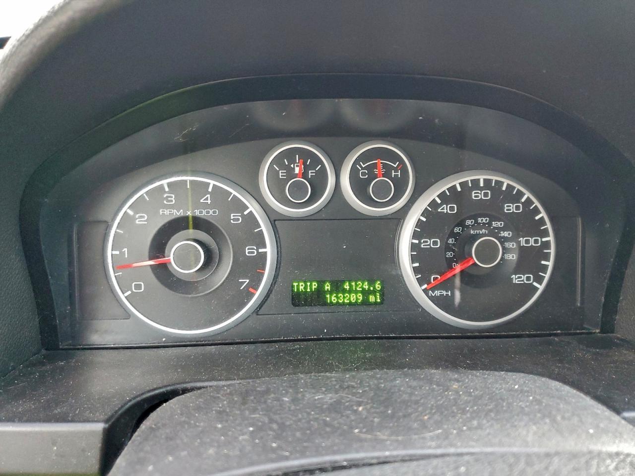 2007 FORD FUSION SE photo 9