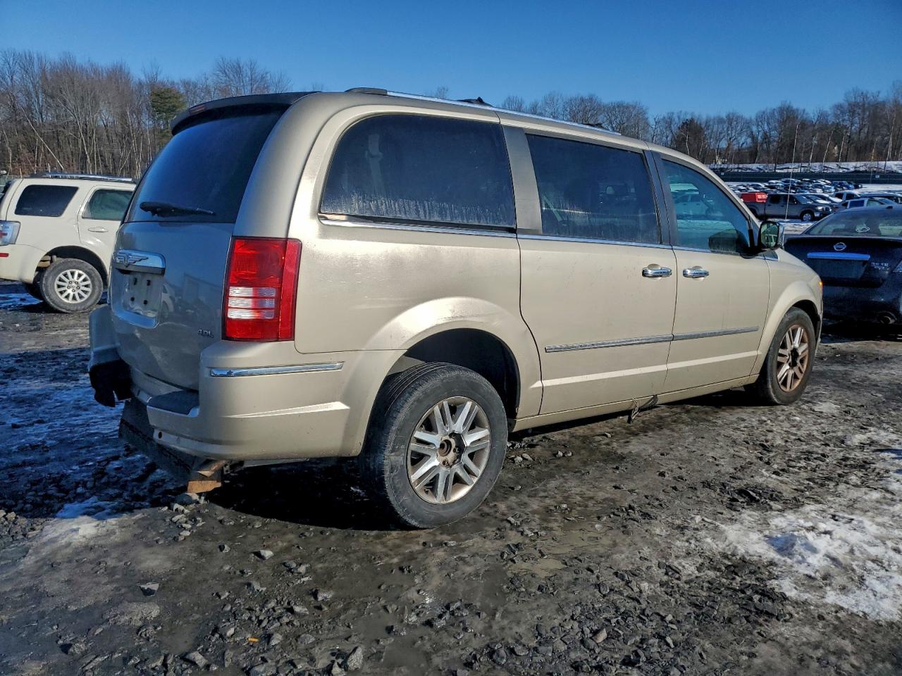2008 CHRYSLER TOWN & COUNTRY LIMITED photo 3