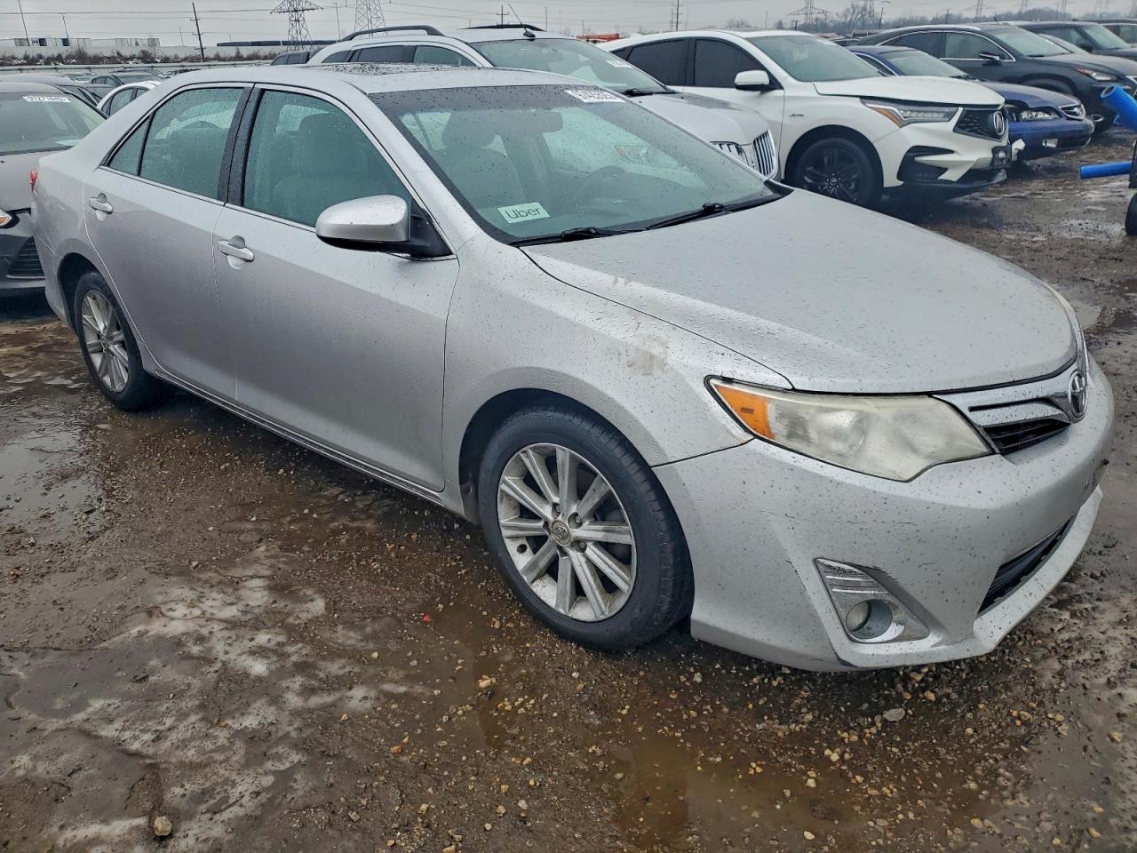2013 TOYOTA CAMRY L photo 4