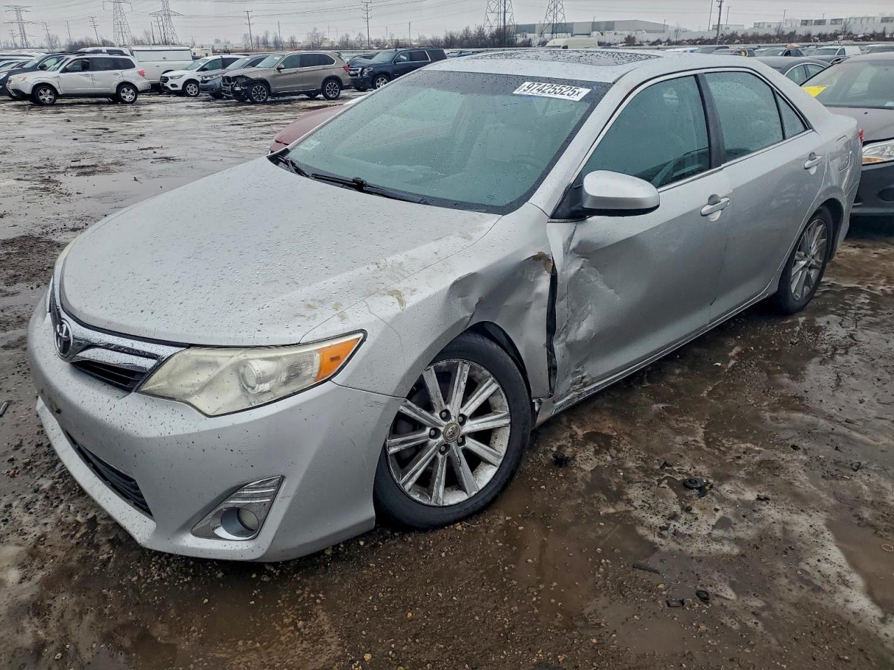 2013 TOYOTA CAMRY