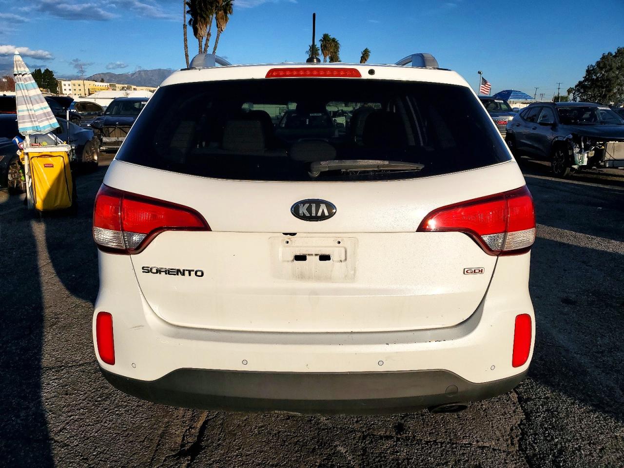 2014 KIA SORENTO LX photo 6