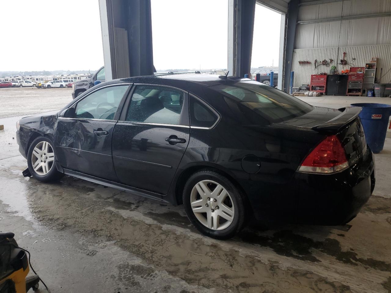 2012 CHEVROLET IMPALA LT photo 2