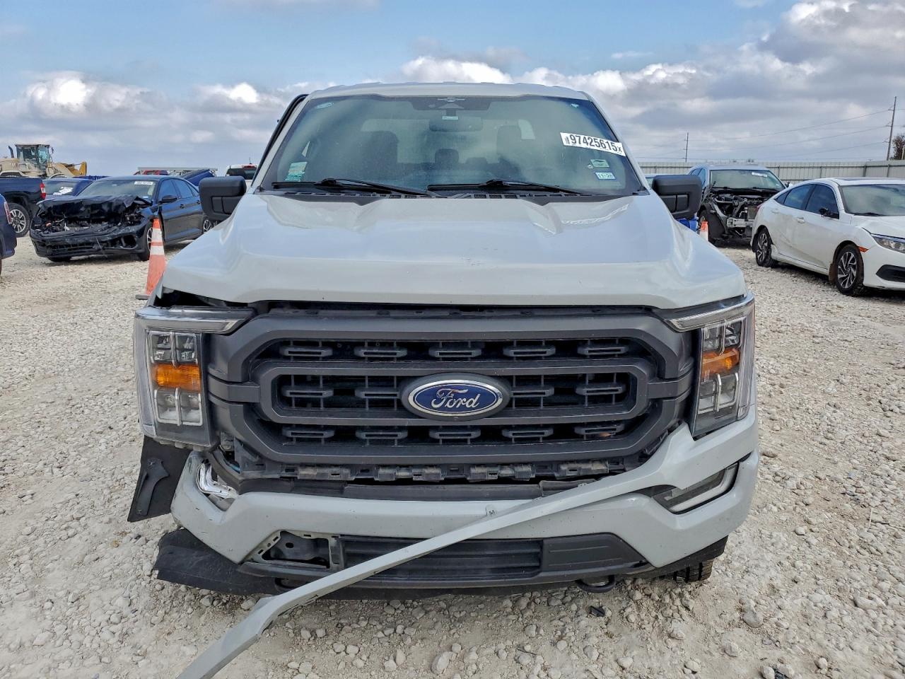 2023 FORD F150 SUPERCREW photo 5