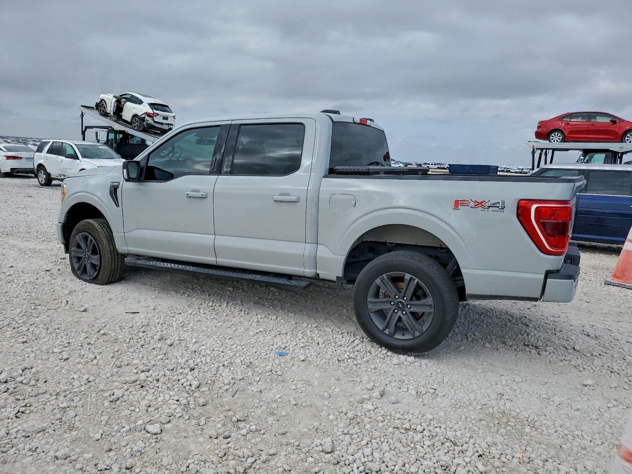 2023 FORD F150 SUPERCREW photo 2