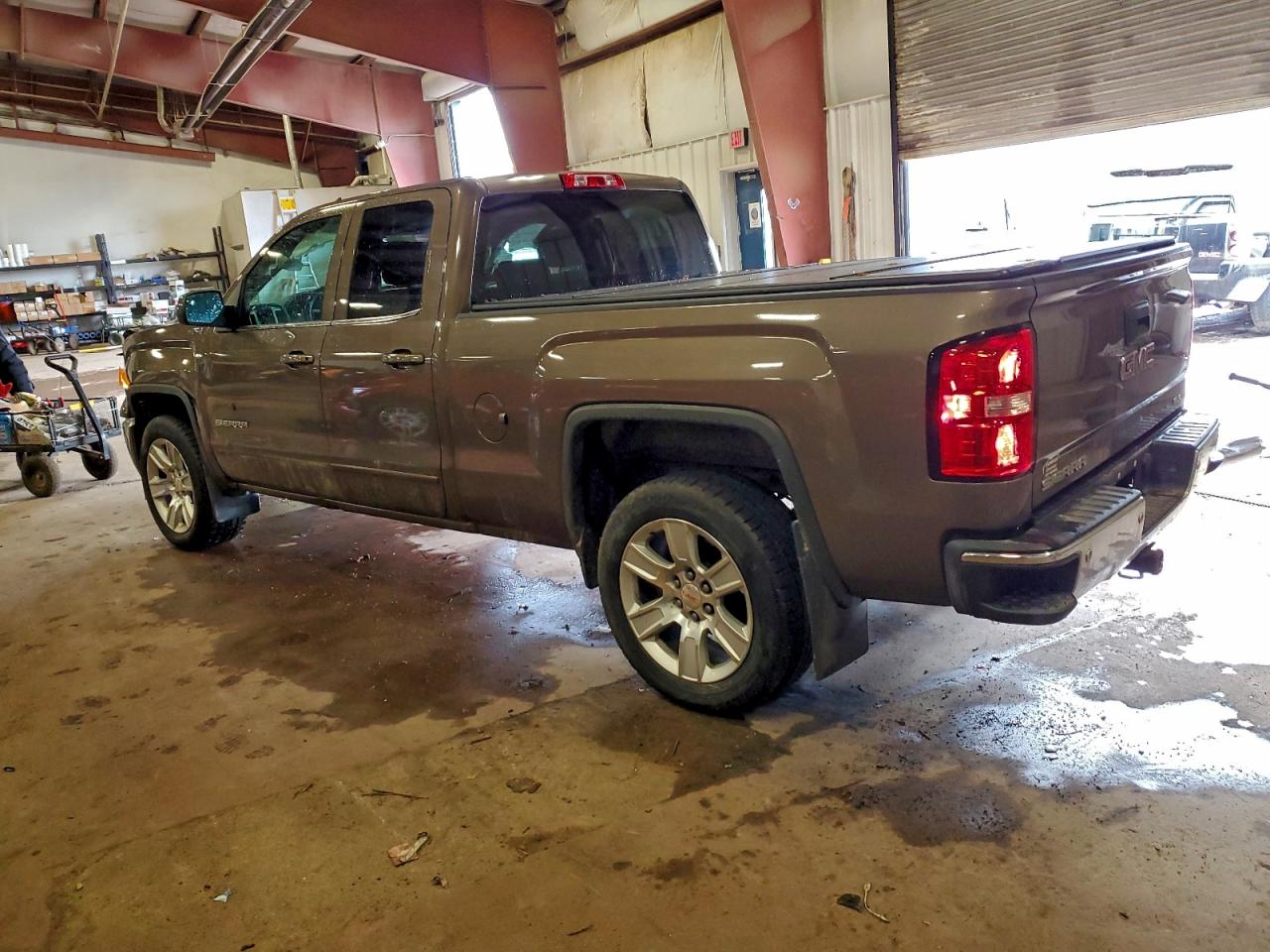 2014 GMC SIERRA K1500 SLE photo 2