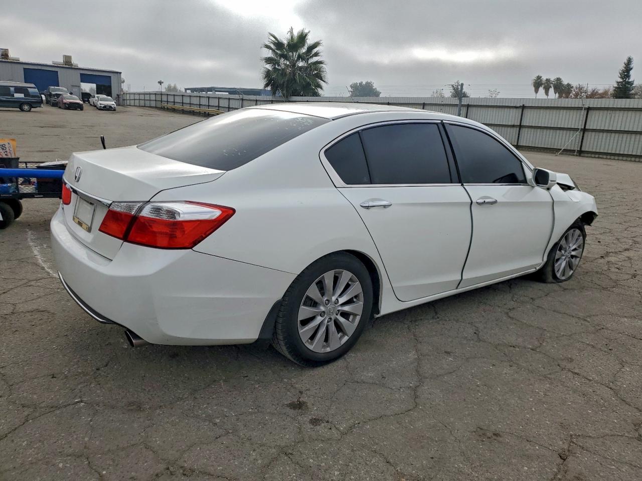 2013 HONDA ACCORD EX photo 3