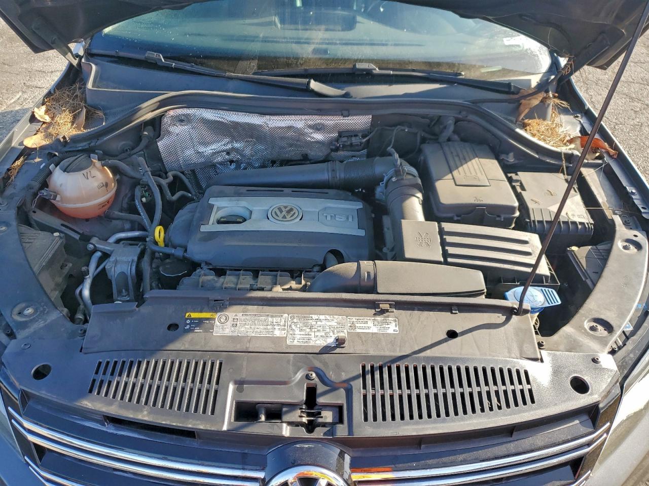 2017 VOLKSWAGEN TIGUAN SPORT photo 23