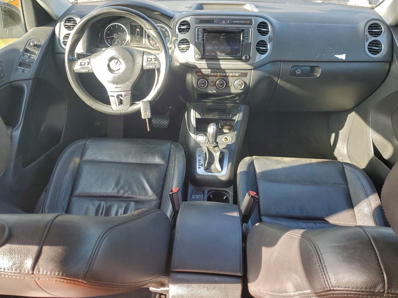2017 VOLKSWAGEN TIGUAN SPORT photo 15