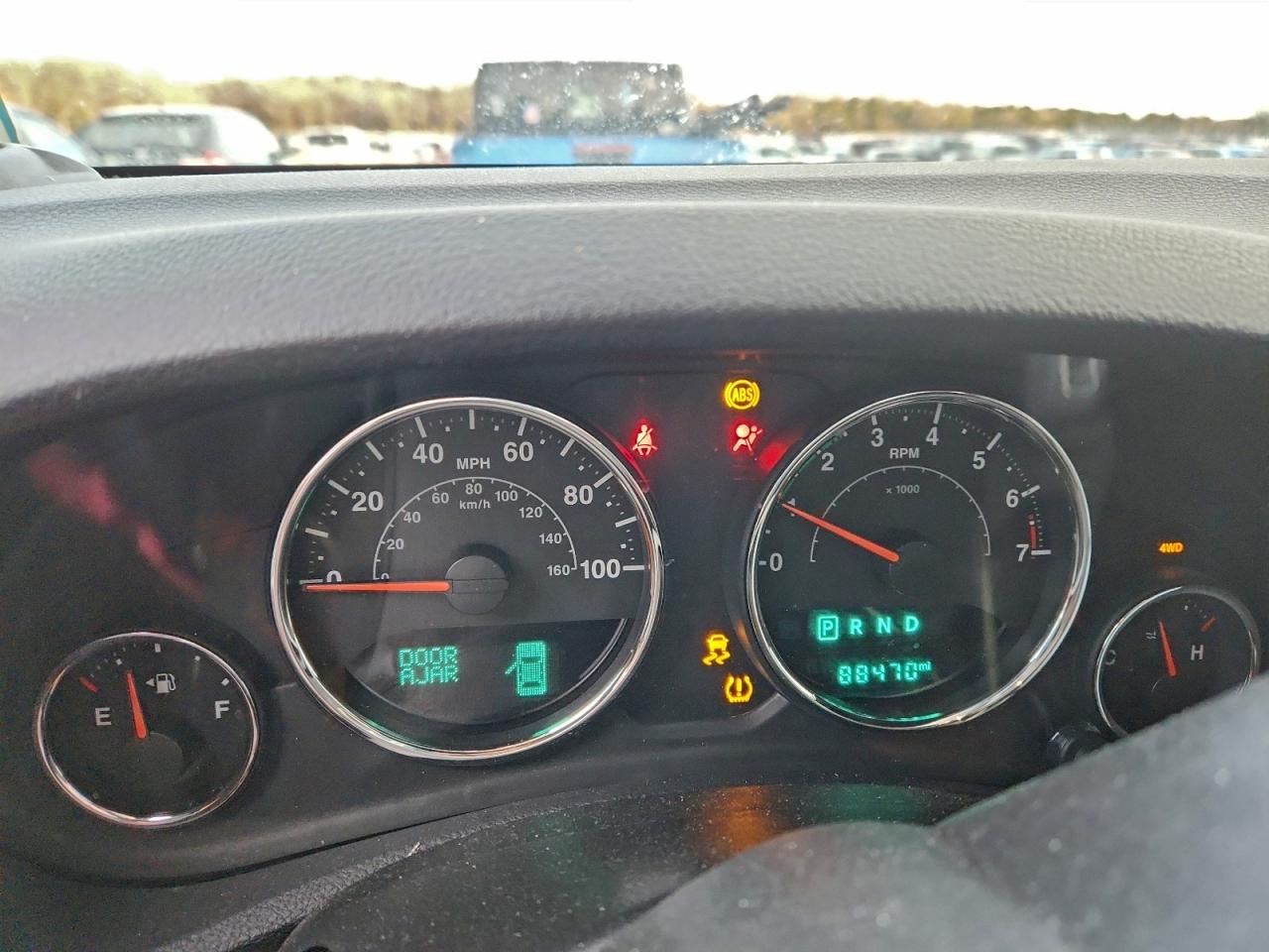 2018 JEEP WRANGLER UNLIMITED SAHARA photo 17
