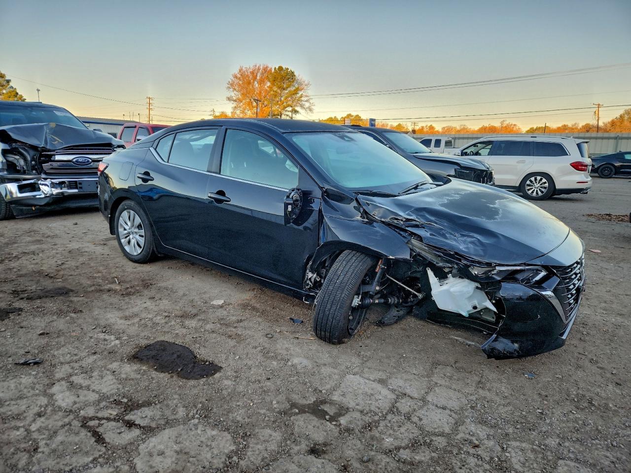 2025 NISSAN SENTRA S photo 4